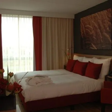Park Plaza Amsterdam Airport