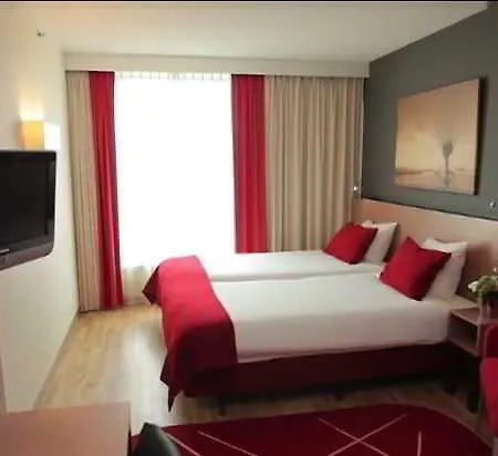 Park Plaza Amsterdam Airport 4* Lijnden