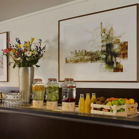 Park Plaza Amsterdam Airport