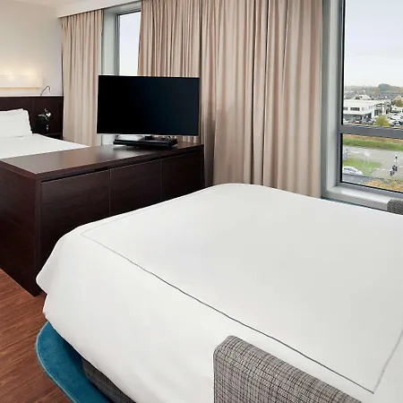 Park Plaza Amsterdam Airport 4* Lijnden