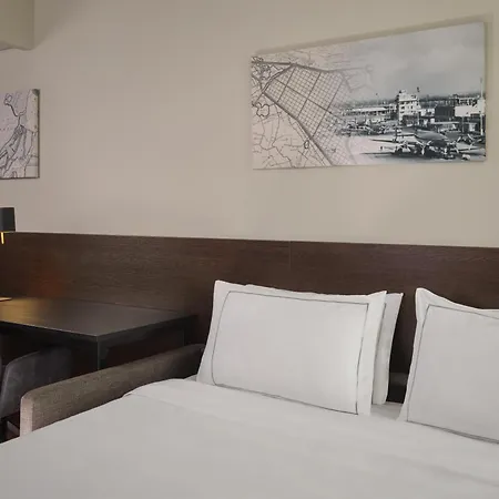 Park Plaza Amsterdam Airport 4*