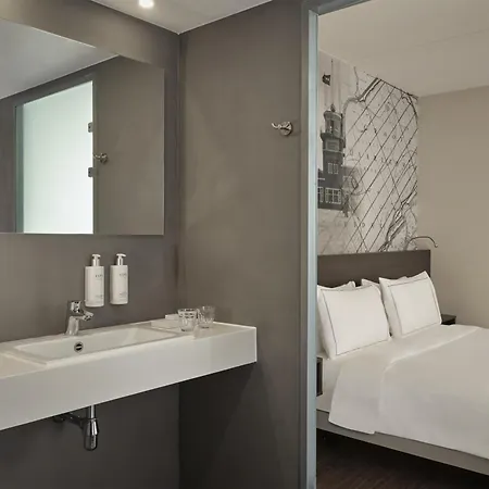 Park Plaza Amsterdam Airport