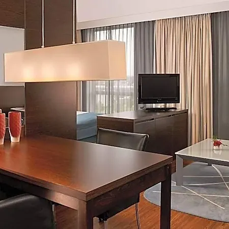 Hotel Park Plaza Amsterdam Airport