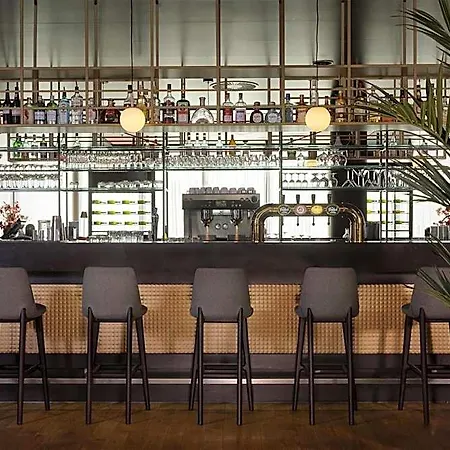 Park Plaza Amsterdam Airport Hotel