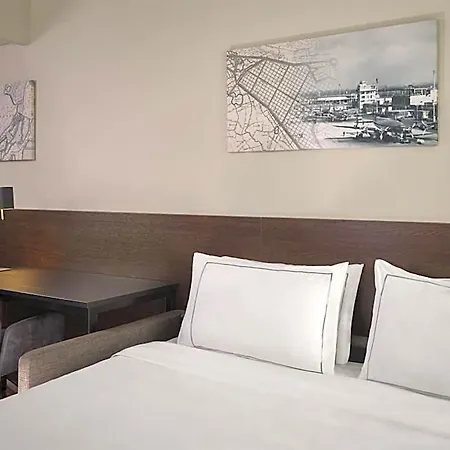 Park Plaza Amsterdam Airport 4*