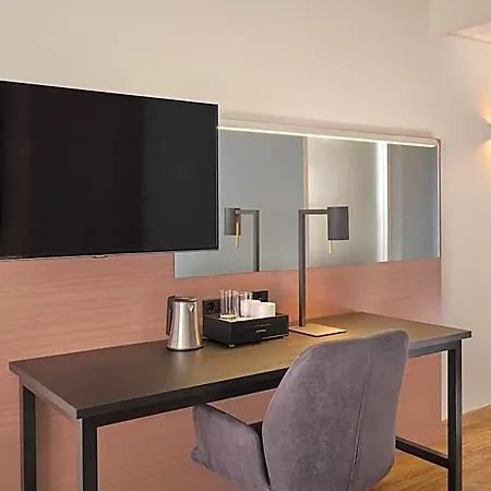 Park Plaza Amsterdam Airport 4* Lijnden