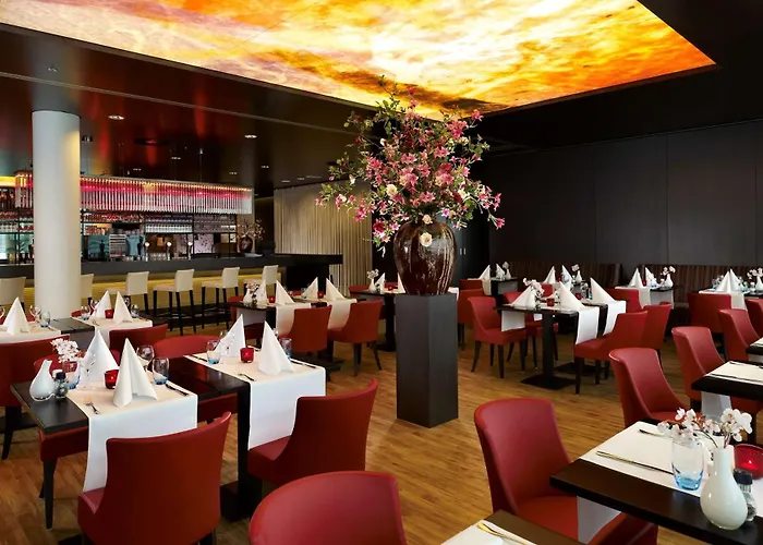 Park Plaza Amsterdam Airport Hotel 4*