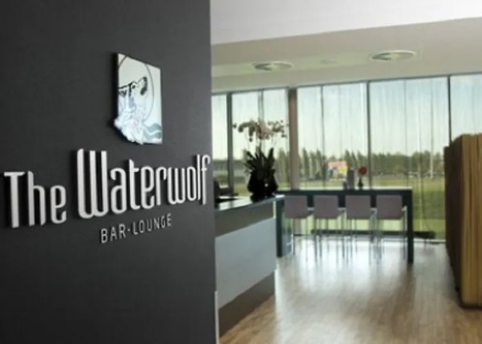 Hotel Park Plaza Amsterdam Airport 4*