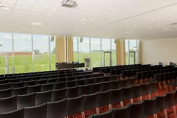 Park Plaza Amsterdam Airport Отель Лейнден