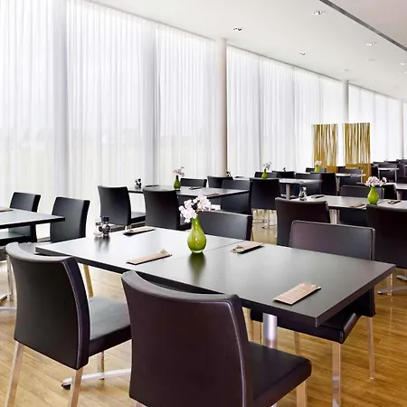 Park Plaza Amsterdam Airport Лейнден