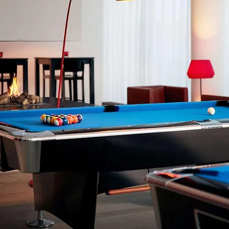 Park Plaza Amsterdam Airport 4*