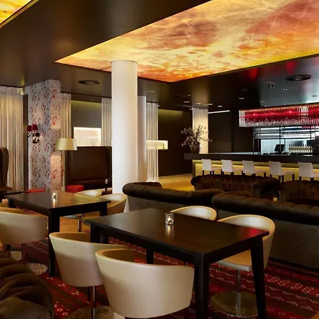 Park Plaza Amsterdam Airport Отель