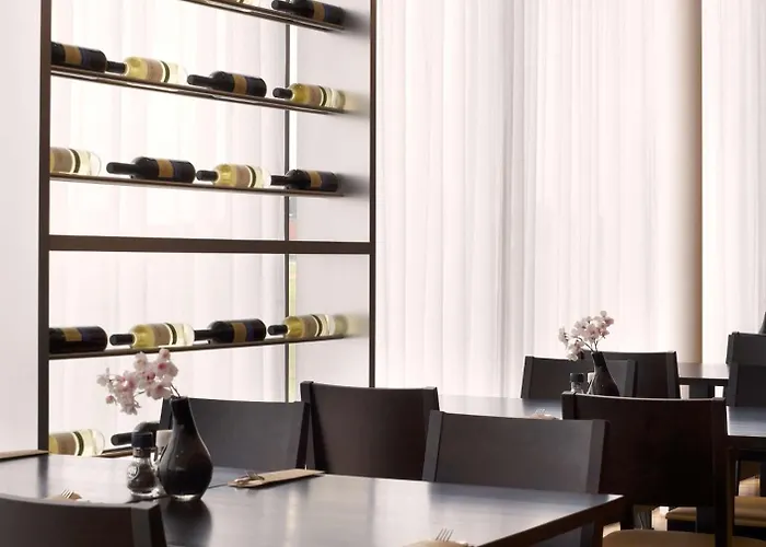 Hotel Park Plaza Amsterdam Airport 4*