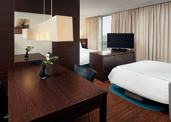 Park Plaza Amsterdam Airport